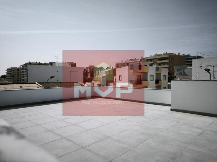 Image No.24-3 Bed House for sale