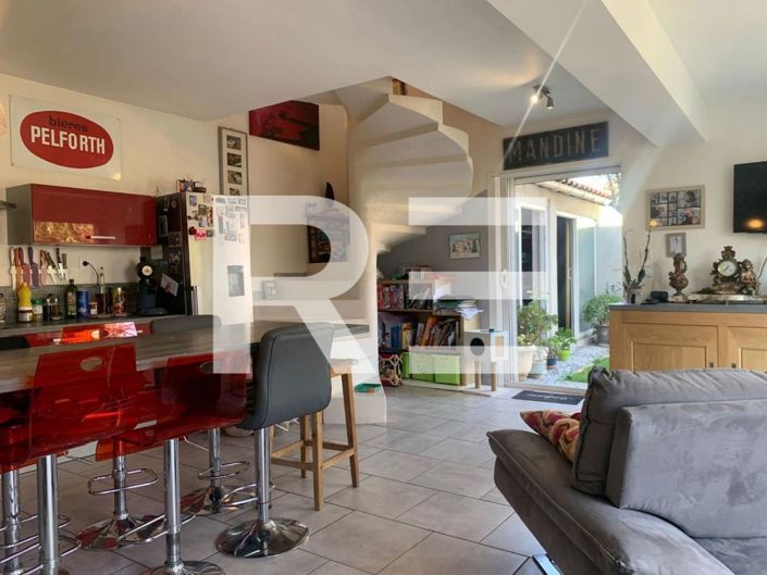 Image No.4-3 Bed House for sale