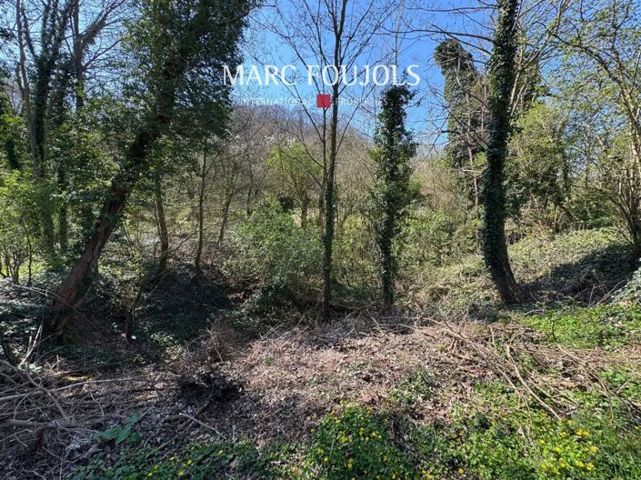 Image No.9-5 Bed House for sale