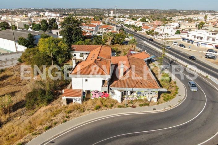 Image No.2-26 Bed House for sale