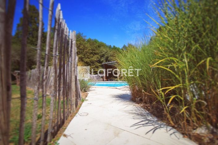 Image No.10-4 Bed Property for sale