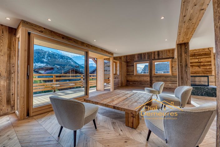 Image No.7-7 Bed House for sale