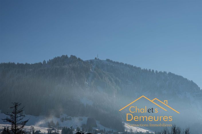 Image No.9-7 Bed House for sale