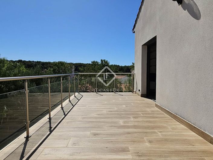 Image No.10-5 Bed House for sale