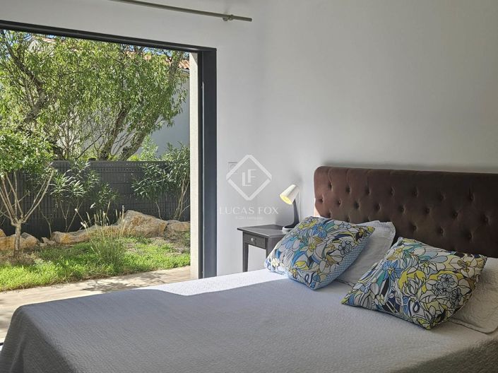 Image No.14-5 Bed House for sale