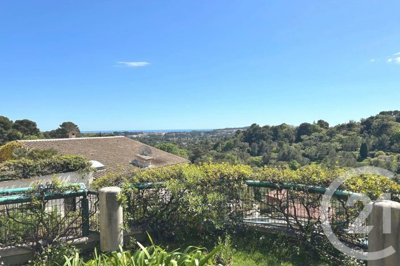 3 Bed Apartment for sale