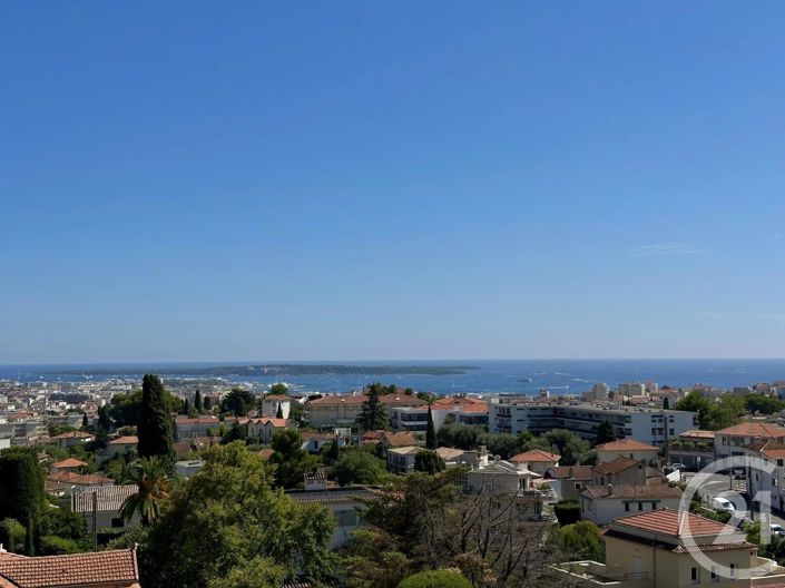 Image No.1-3 Bed Apartment for sale