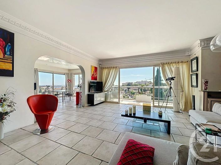 Image No.6-3 Bed Apartment for sale