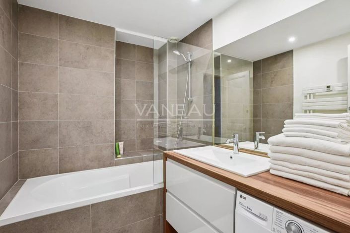 Image No.10-3 Bed Apartment for sale