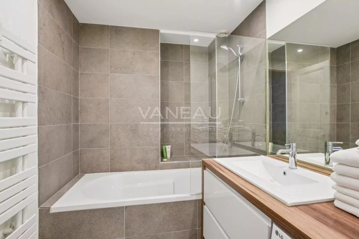 Image No.11-3 Bed Apartment for sale