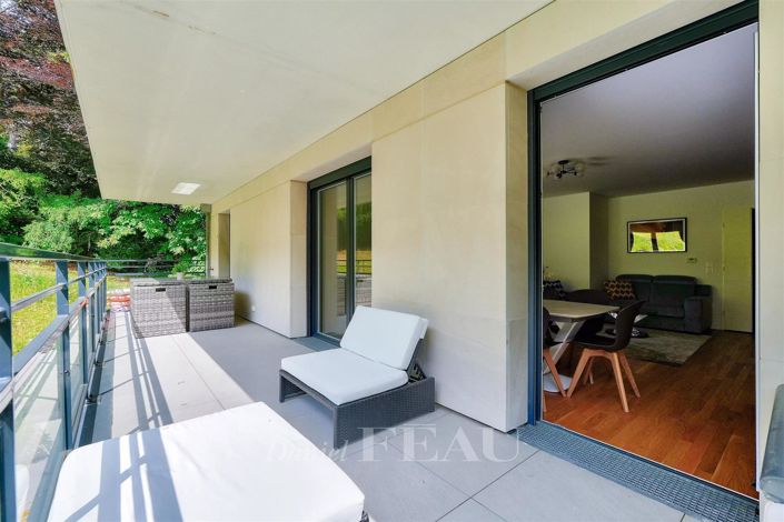 Image No.1-4 Bed Apartment for sale
