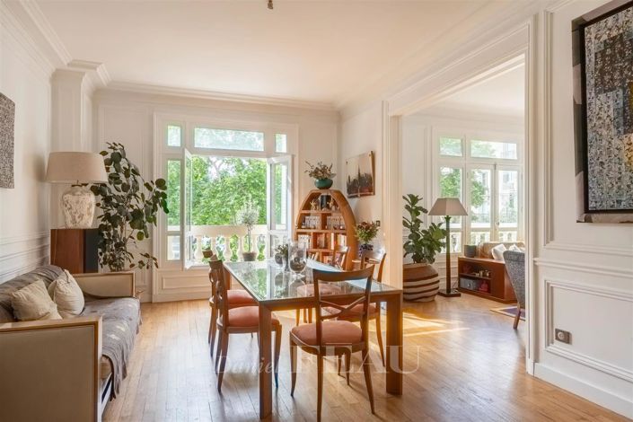 Image No.1-4 Bed Apartment for sale
