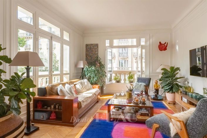 Image No.2-4 Bed Apartment for sale