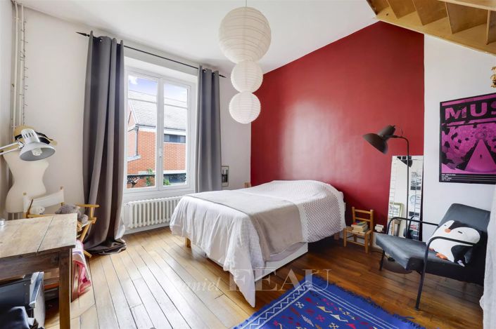 Image No.13-4 Bed House for sale