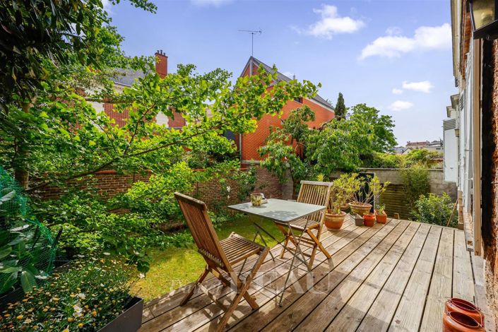 Image No.4-4 Bed House for sale