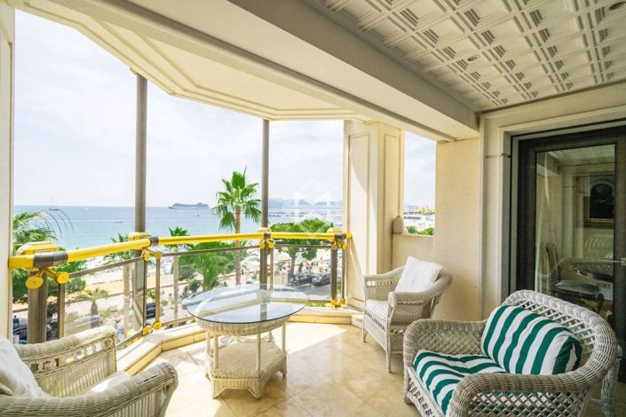 Image No.4-4 Bed Apartment for sale