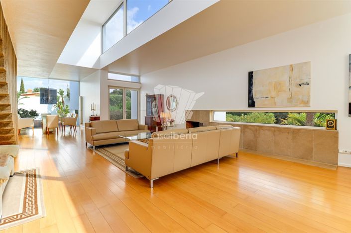 Image No.5-3 Bed House for sale