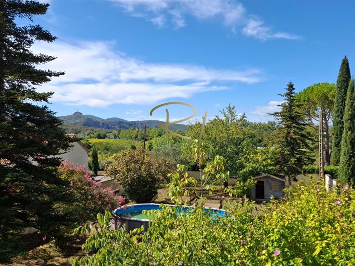 Image No.2-6 Bed House for sale