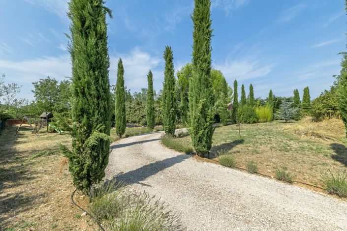 Image No.15-5 Bed House for sale