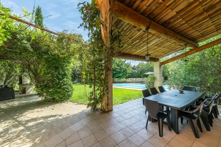 Image No.3-5 Bed House for sale