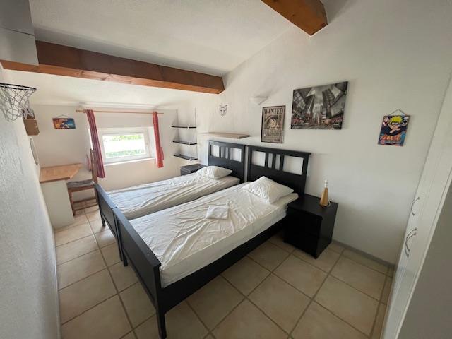 Image No.7-3 Bed House for sale