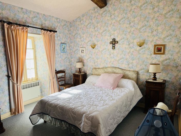 Image No.13-4 Bed House for sale