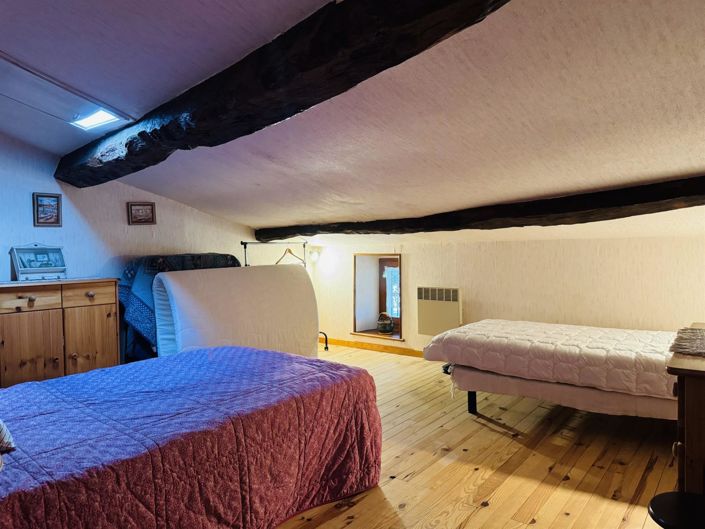 Image No.15-4 Bed House for sale