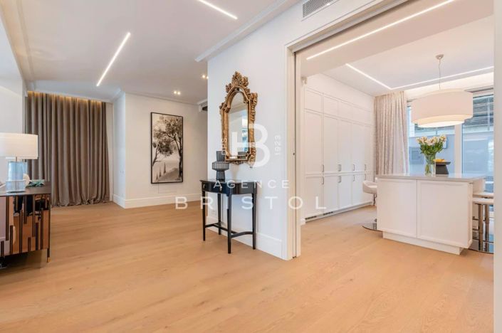 Image No.7-4 Bed House for sale