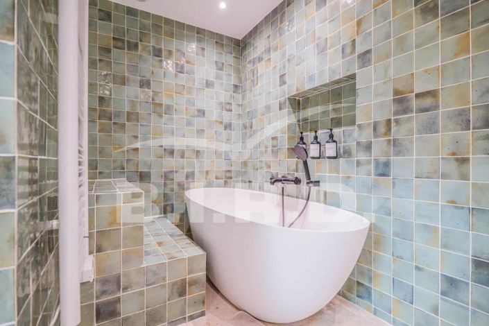 Image No.19-House for sale