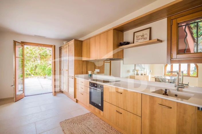 Image No.5-House for sale