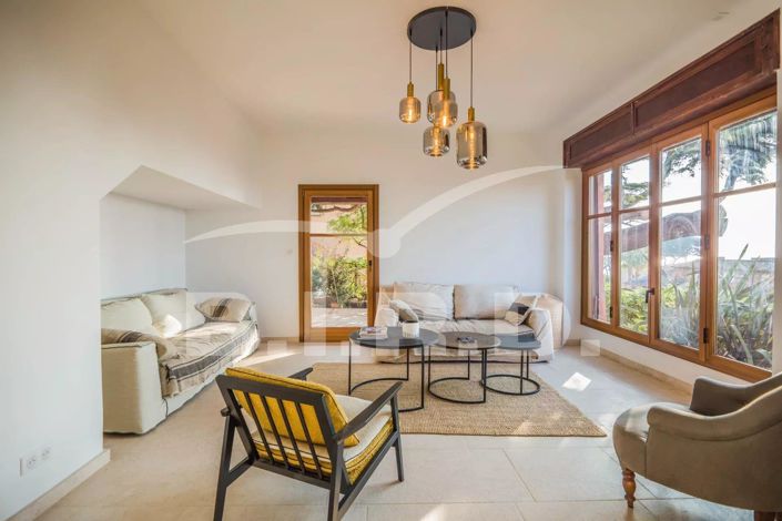 Image No.6-House for sale