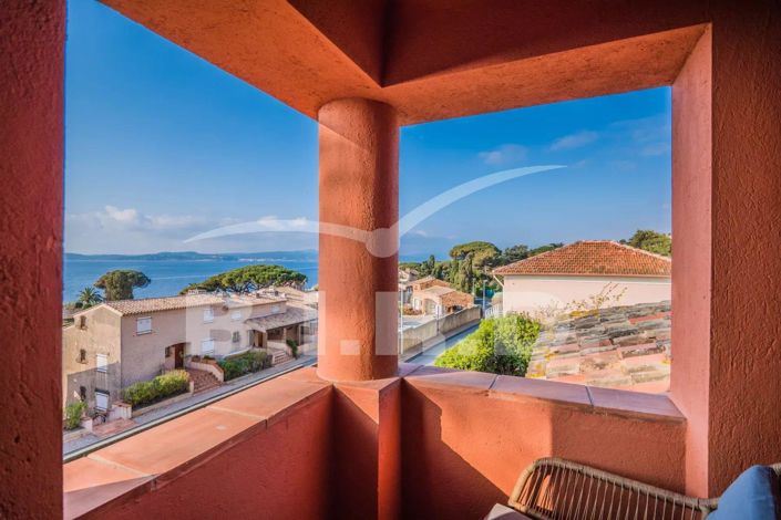 Image No.8-House for sale