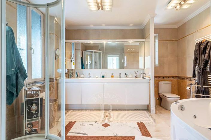 Image No.8-Maison de 7 chambres à vendre à Cannes