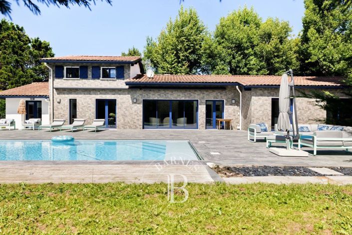 Image No.15-House for sale