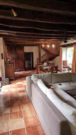 Image No.10-4 Bed House for sale