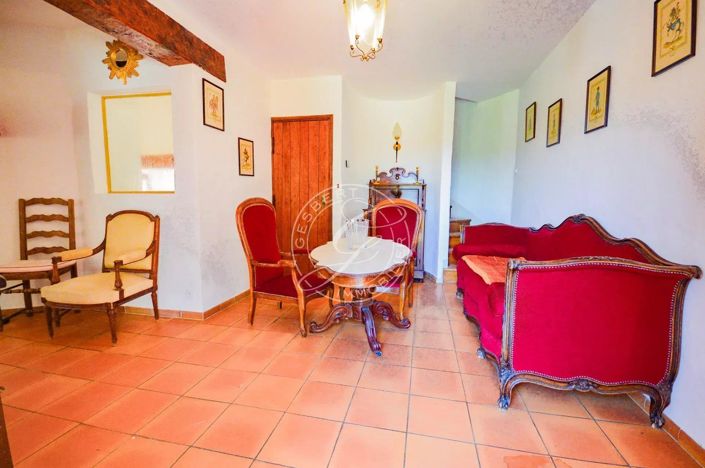 Image No.11-3 Bed House for sale