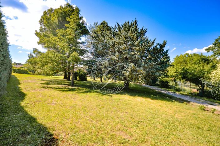 Image No.21-3 Bed House for sale