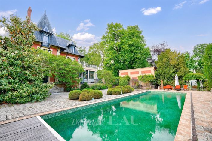 Image No.4-6 Bed House for sale