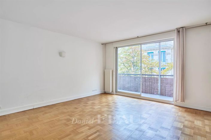 Image No.18-3 Bed Apartment for sale