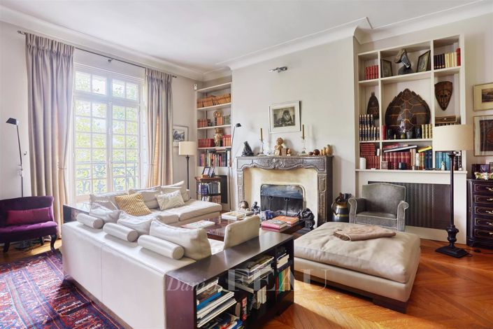 Image No.13-4 Bed Apartment for sale