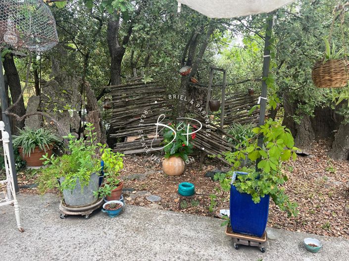 Image No.12-1 Bed House for sale