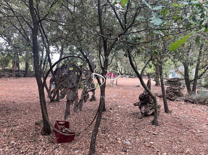 Image No.9-1 Bed House for sale