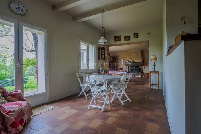 Image No.13-4 Bed House for sale