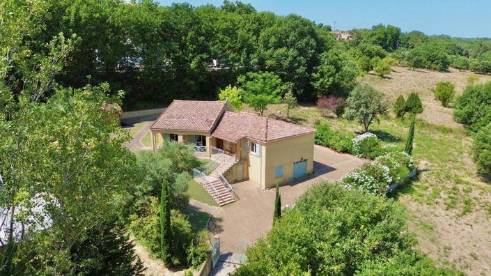 Image No.1-5 Bed House for sale