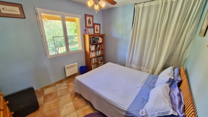 Image No.18-5 Bed House for sale