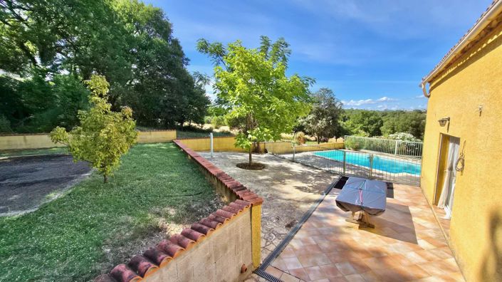 Image No.9-5 Bed House for sale