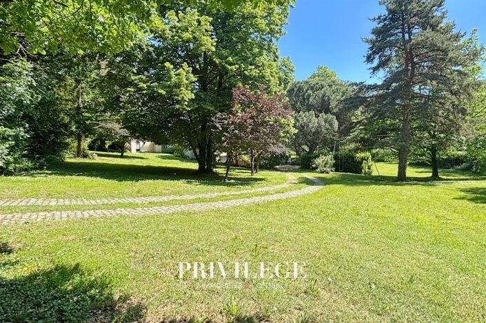 Image No.7-4 Bed House for sale