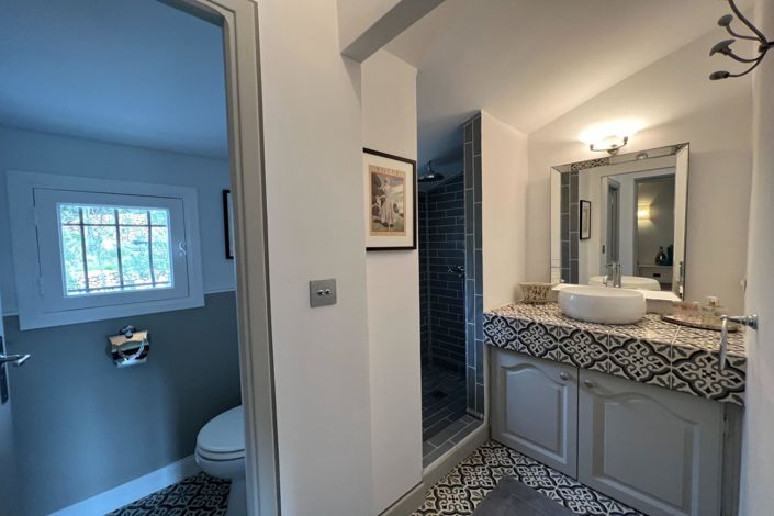 Image No.13-3 Bed House for sale