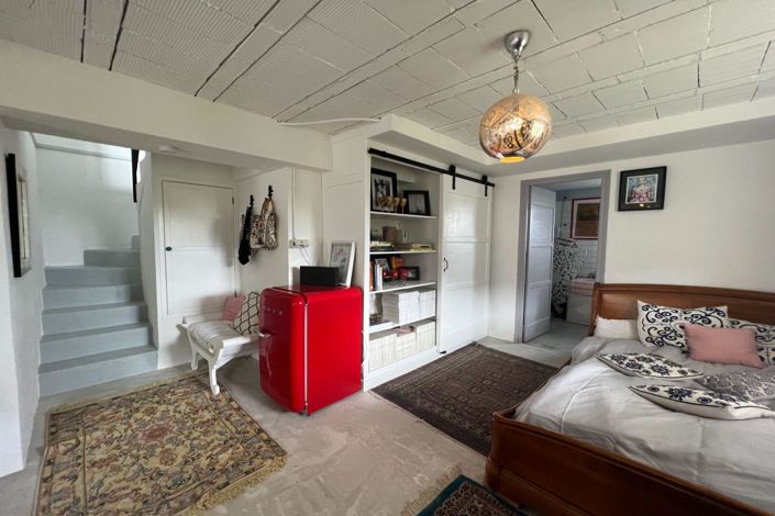 Image No.15-3 Bed House for sale