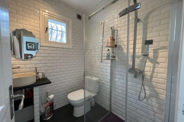 Image No.19-3 Bed House for sale